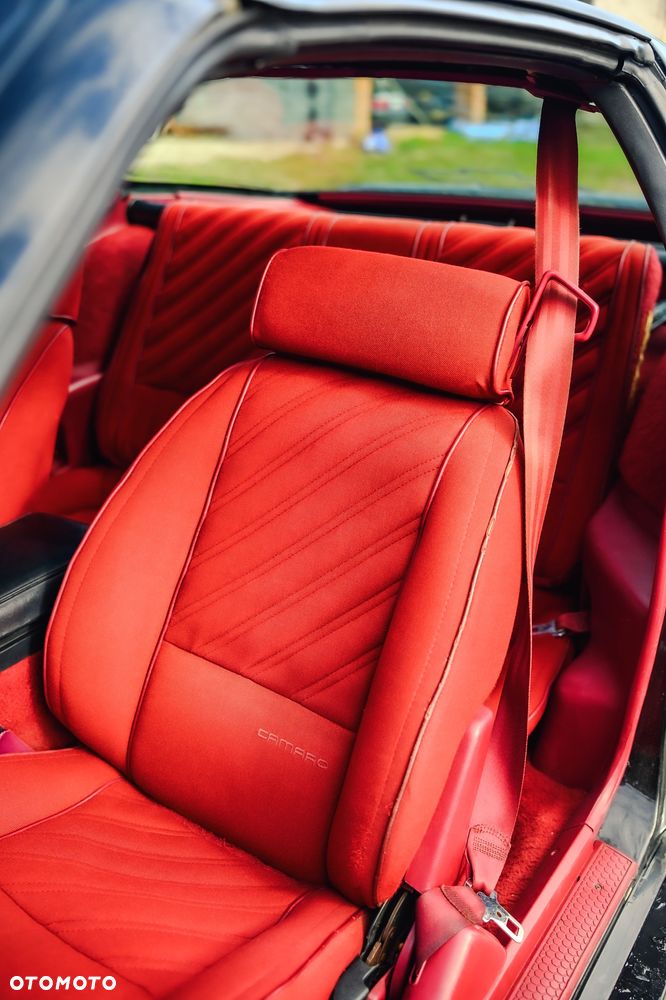 Chevrolet Camaro - 18