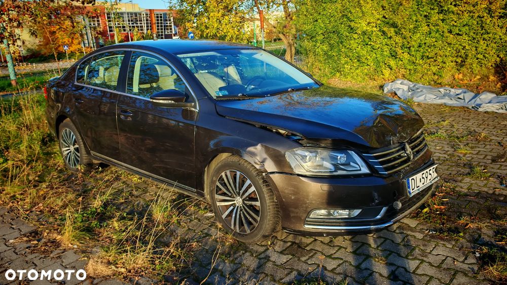 Volkswagen Passat 1.4 TSI BMT Comfortline - 1