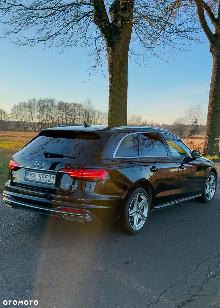 Audi A4 Avant 35 TDI S tronic - 12
