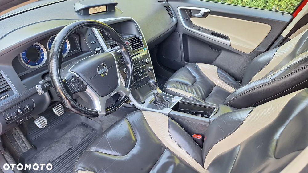 Volvo XC 60 - 26