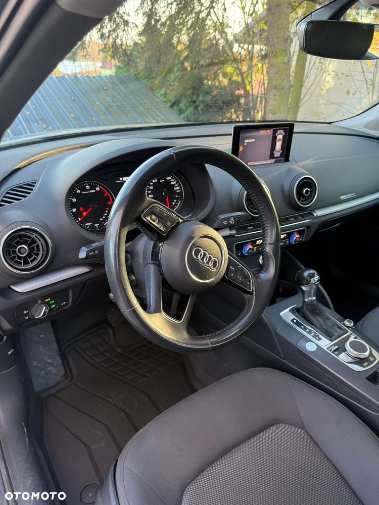 Audi A3 Sportback 35 TFSI S tronic - 11