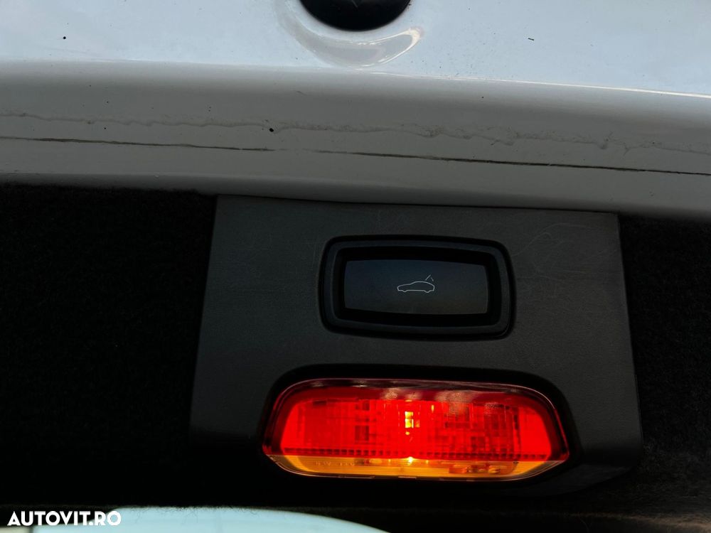 Porsche Cayenne - 15