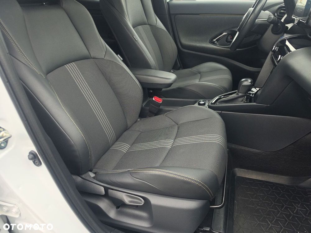 Toyota Yaris Cross Hybrid 1.5 Adventure 4x4 - 7