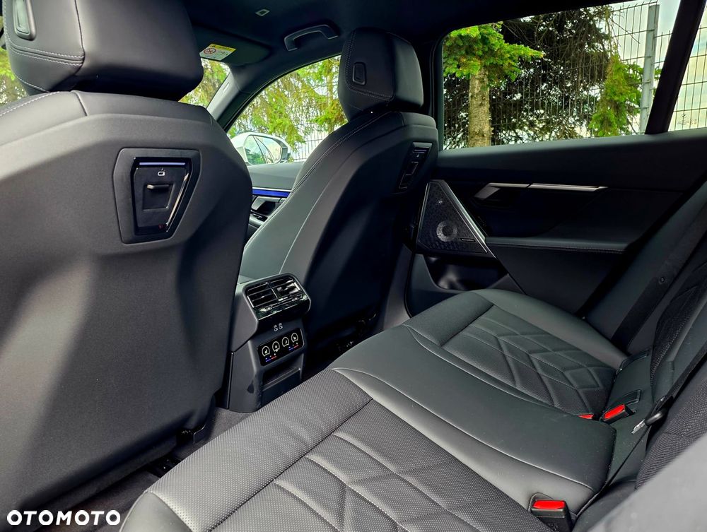BMW Seria 5 540d xDrive mHEV M Sport - 29