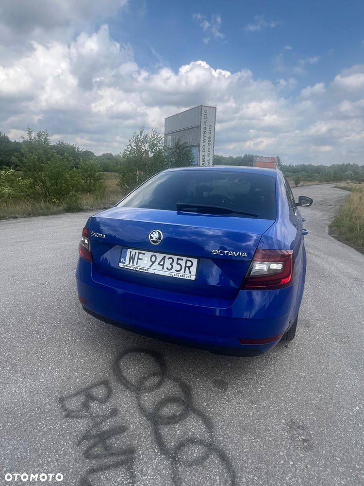 Skoda Octavia 2.0 TDI Style - 11