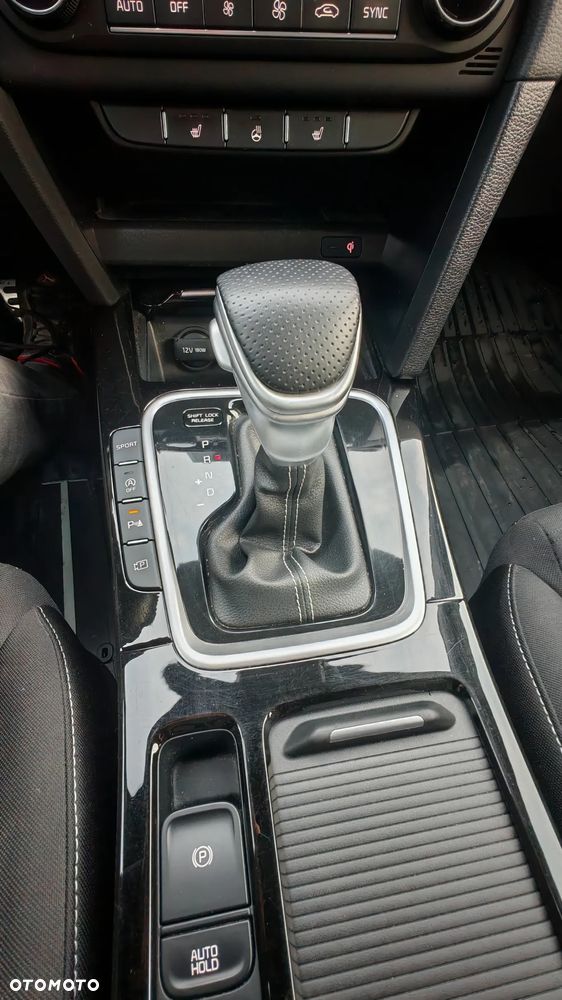 Kia Ceed 1.5 T-GDI DCT7 OPF GT Line - 15