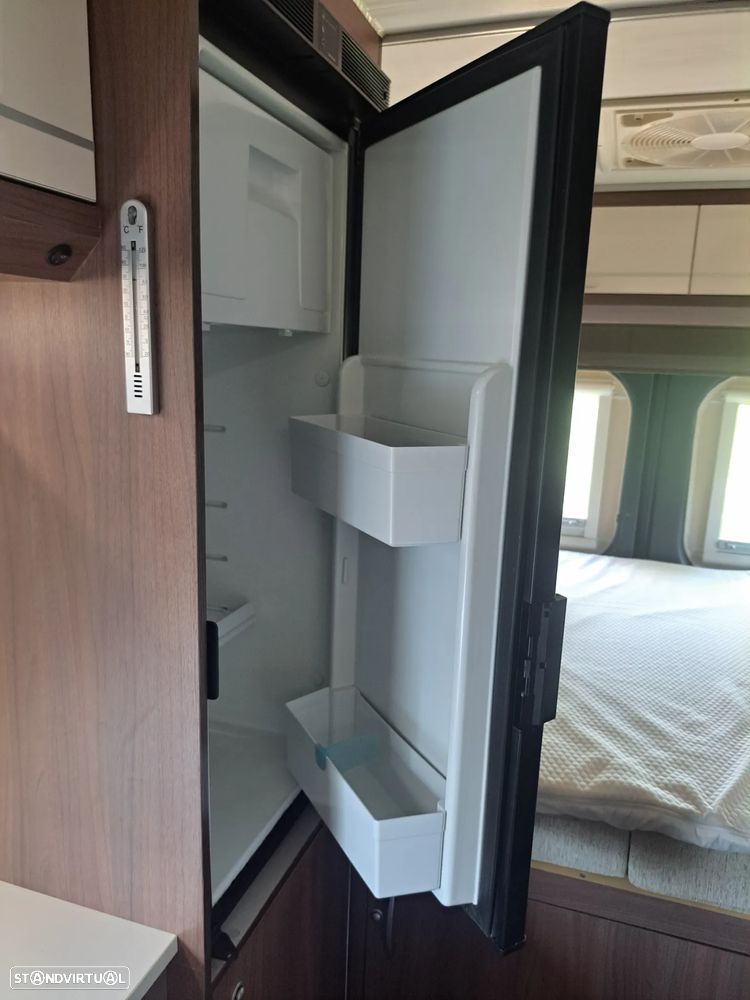 Peugeot Boxer Camper van - 32