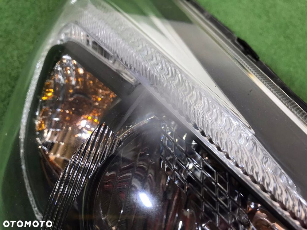 subaru xv xenon lampa prawy przód p9934r - 9
