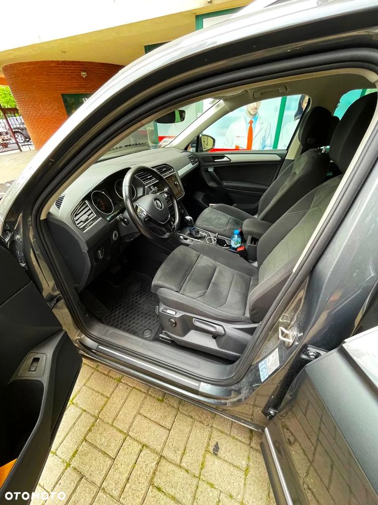 Volkswagen Tiguan - 5