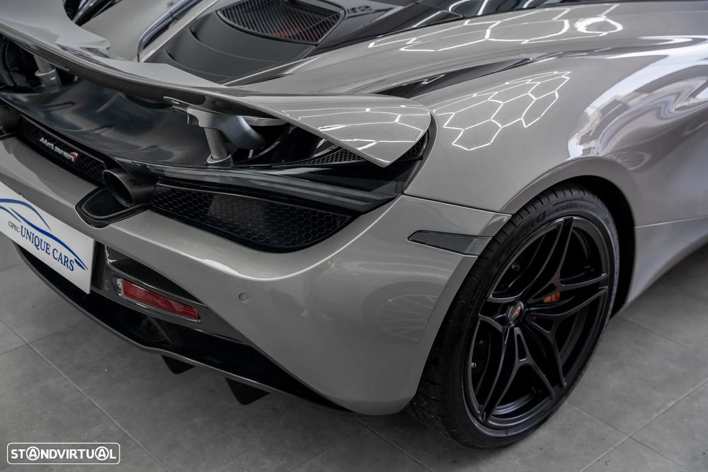McLaren 720 - 13