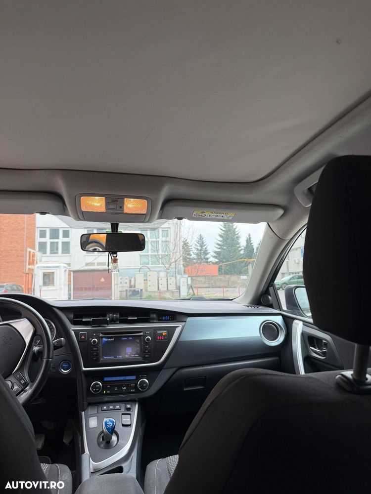 Toyota Auris - 6
