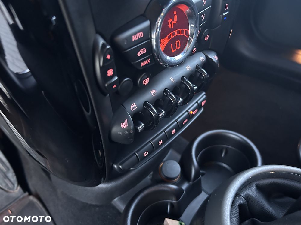 MINI Countryman Cooper SD ALL4 - 30