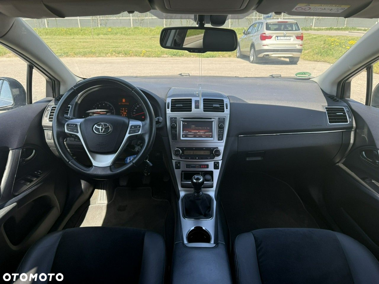 Toyota Avensis - 11