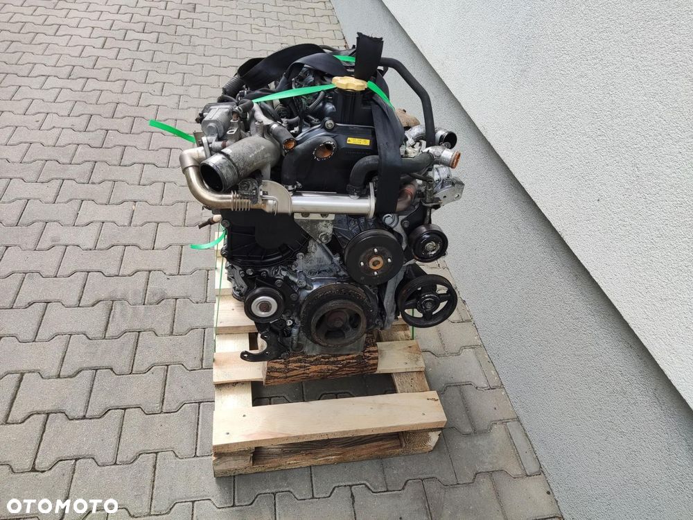 SILNIK KOMPLETNY WTRYSKIWACZE TURBINA NISSAN CABSTAR MAXITY 2.5 DCI  YD25 - 4