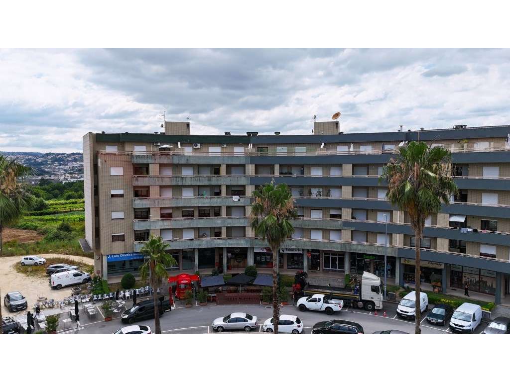 Apartamento T2 | Centro de Felgueiras - Grande imagem: 2/15