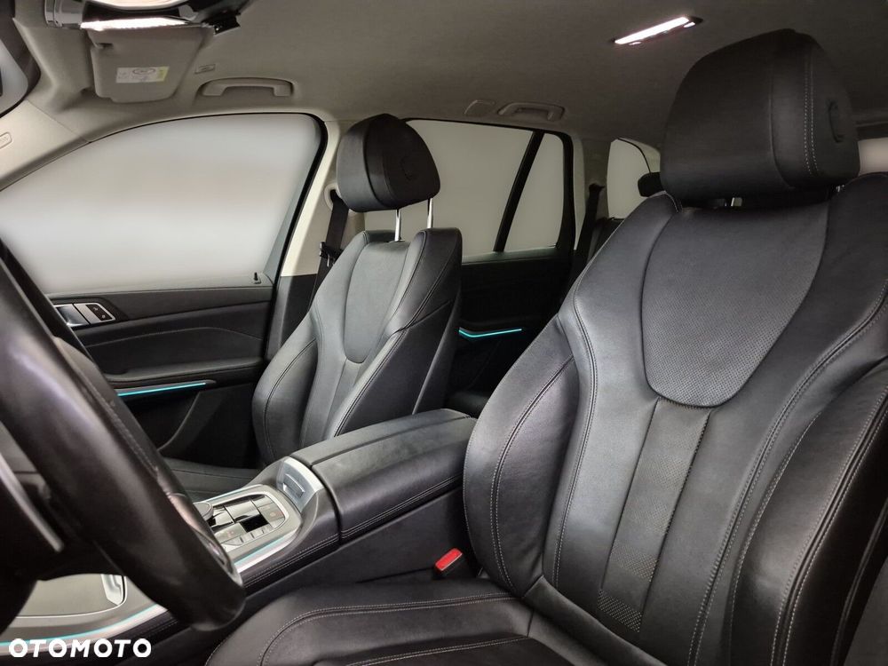 BMW X5 xDrive40i sport - 13