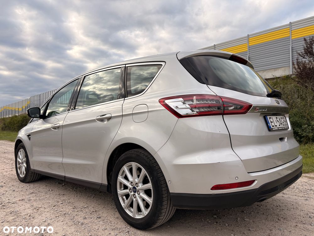Ford S-Max 2.0 TDCi Titanium PowerShift - 4