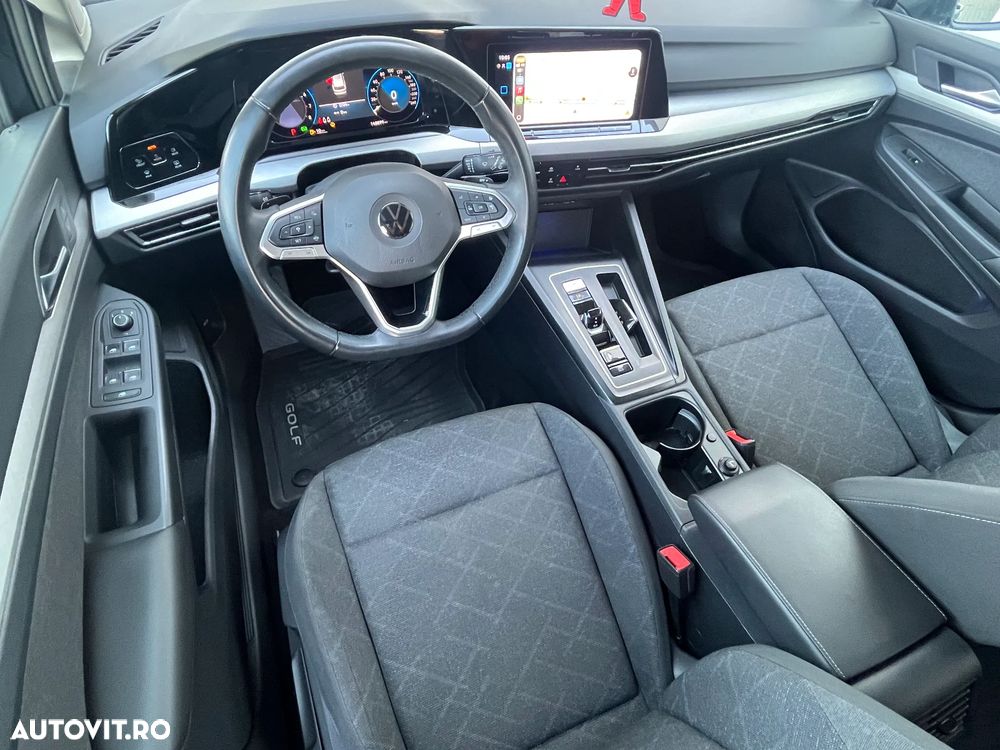 Volkswagen Golf 1.5 eTSI MHEV 130CP DSG Life - 10