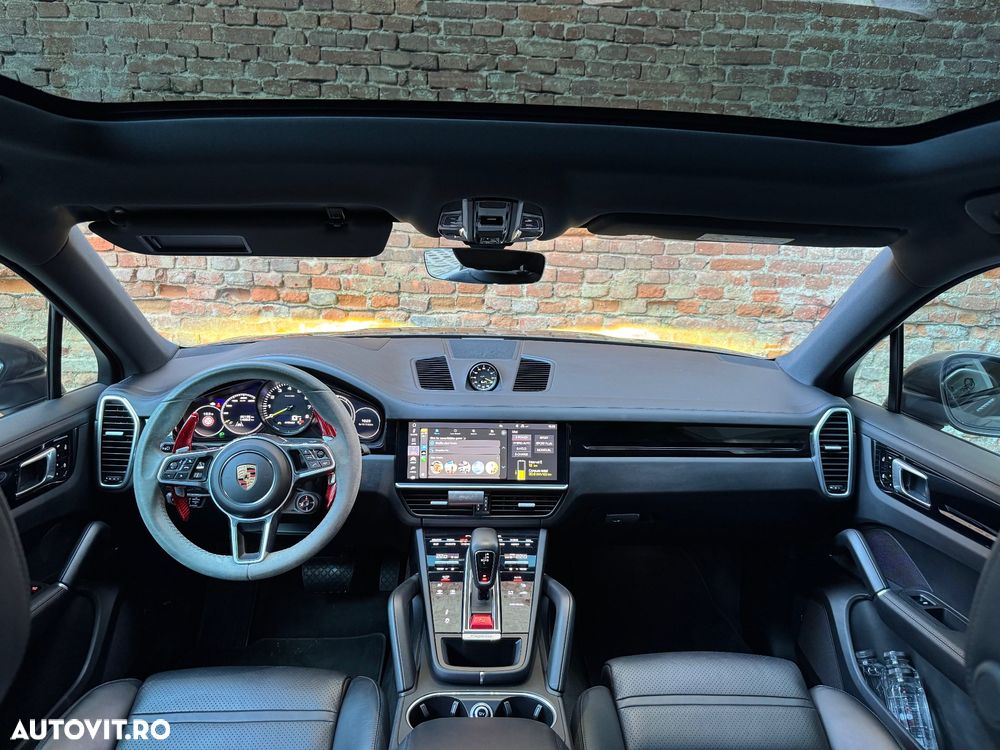 Porsche Cayenne Coupe Standard - 6