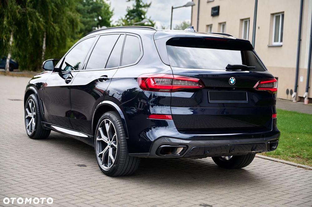 BMW X5 xDrive40i mHEV - 10