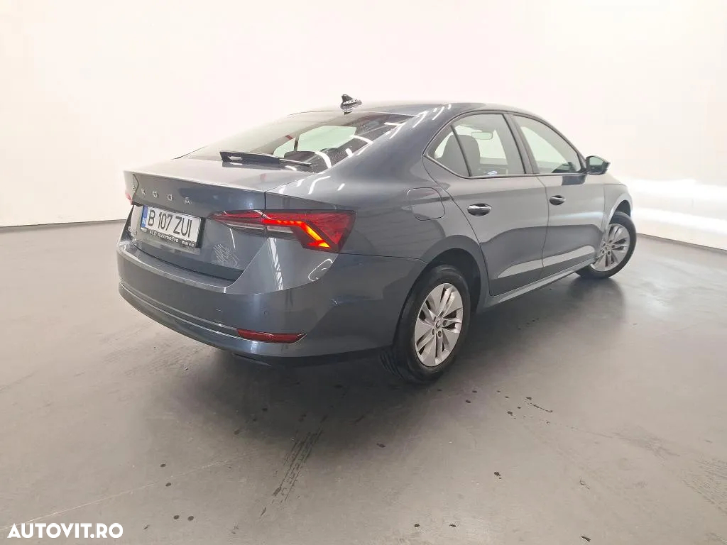 Skoda Octavia - 2