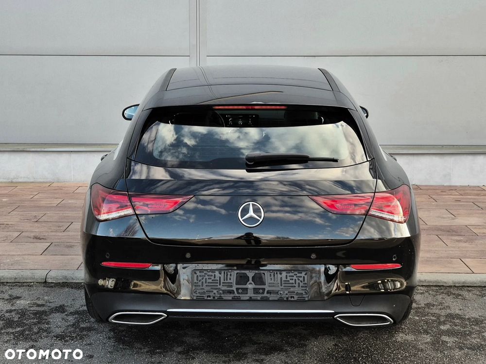 Mercedes-Benz CLA 200 7G-DCT Progressive - 17