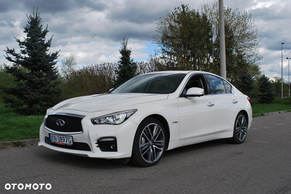 Infiniti Q50