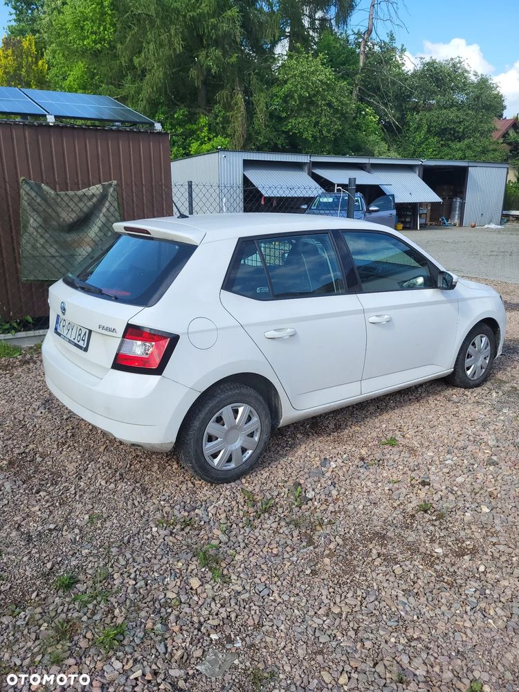 Skoda Fabia - 2