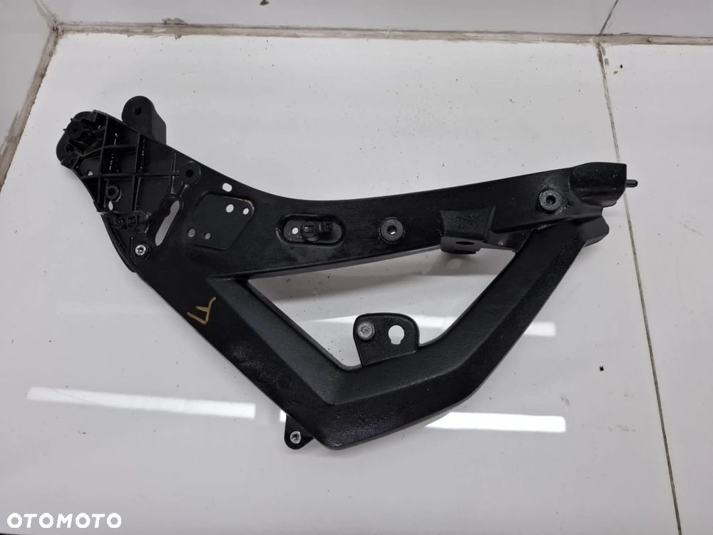 WSPORNIK PANELU LEWY BMW F900 XR K83 K84 BMW R1250 GS 46638528673 - 1