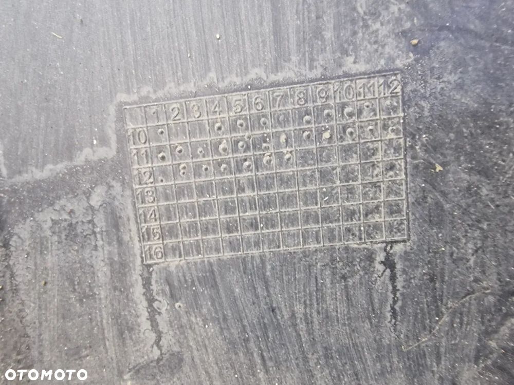 VW POLO 6R0 / SEAT IBIZA 08- OSŁONA PODWOZIA PRAWA , NR 6Q0825202M , NR AUKCJI OSŁ513 - 8