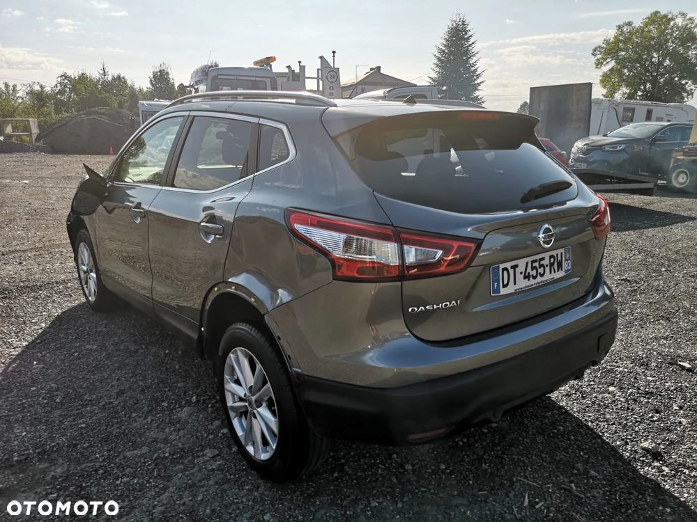 Nissan Qashqai 1.2 DIG-T N-Connecta EU6 - 11