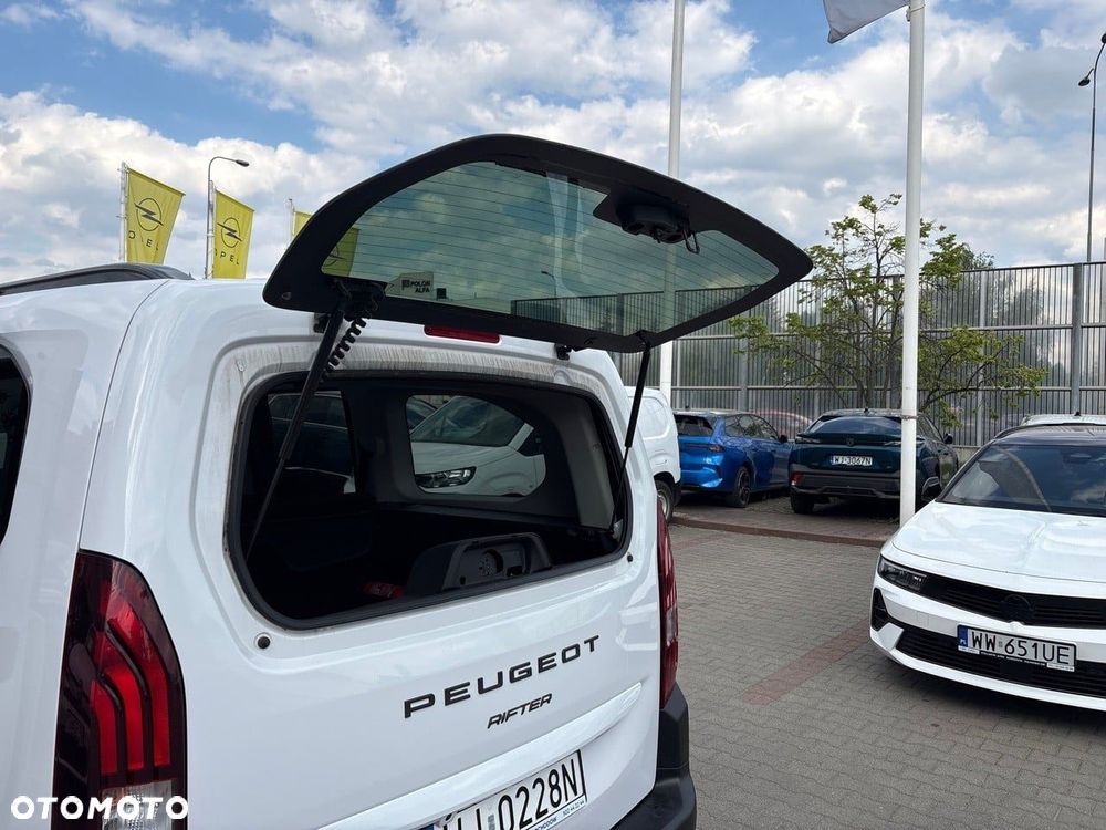 Peugeot Rifter - 12