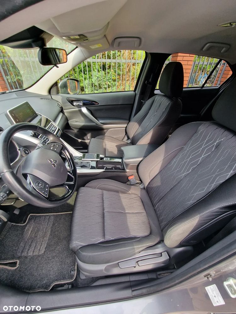 Mitsubishi Eclipse Cross 1.5 T GPF Intense Plus CVT - 8
