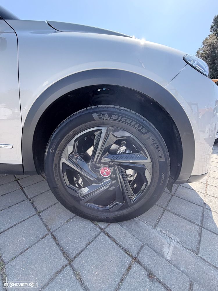 DS DS3 E-Tense Performance Line + - 26