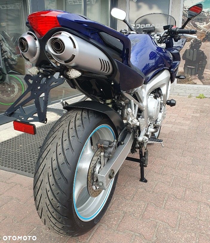 Yamaha FZ6 - 35