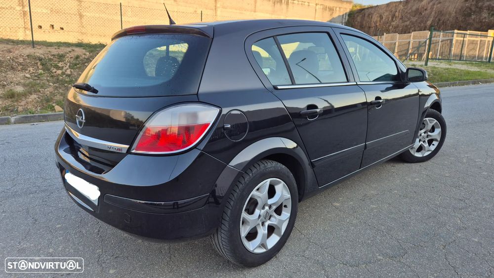 Opel Astra 1.7 CDTI Cosmo M5 - 4
