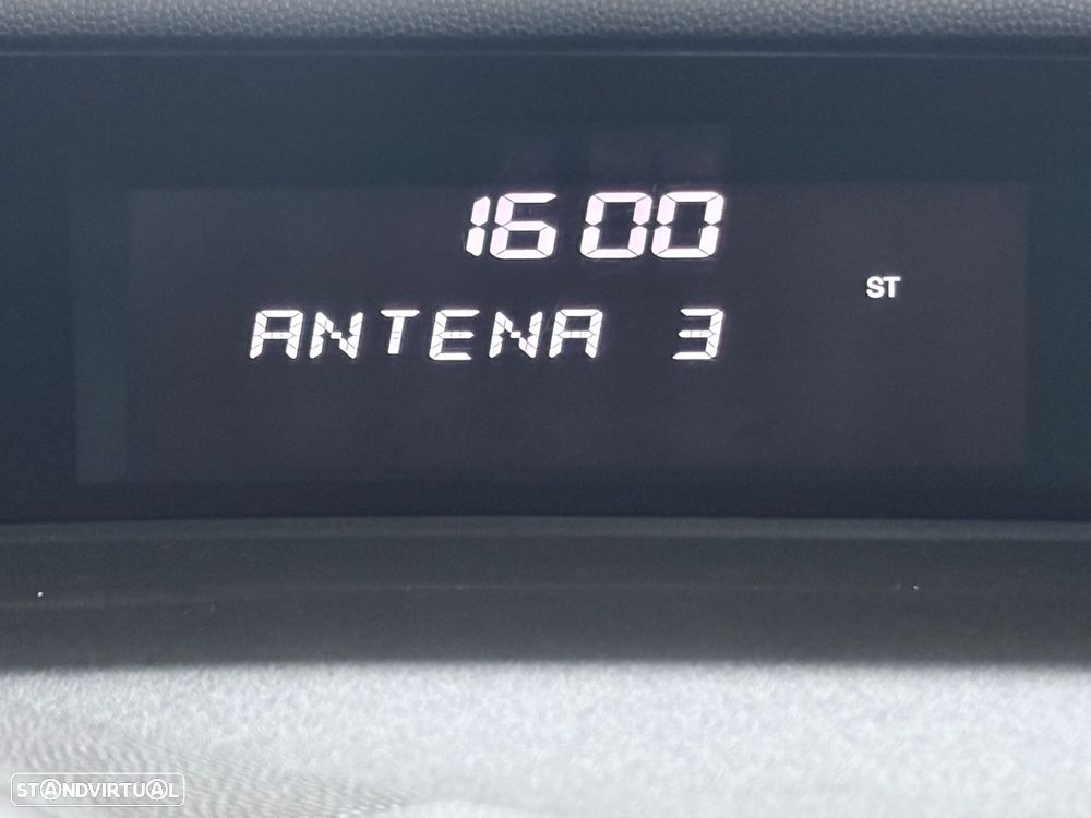 Honda Civic 1.4 i-VTEC Sport - 41