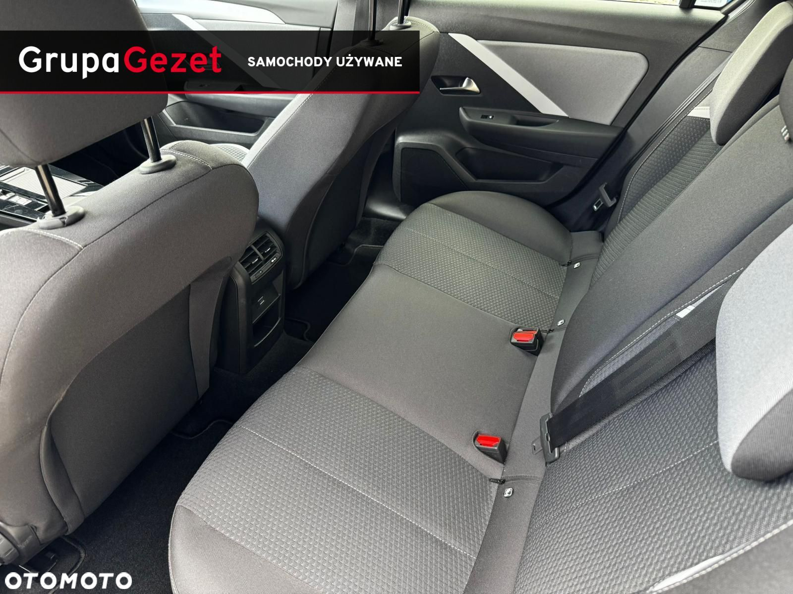 Opel Astra - 11