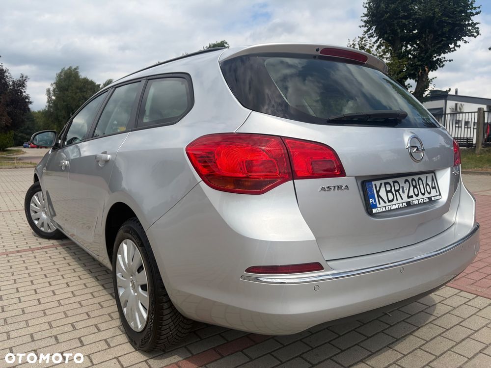 Opel Astra 1.4 Turbo Exklusiv - 9