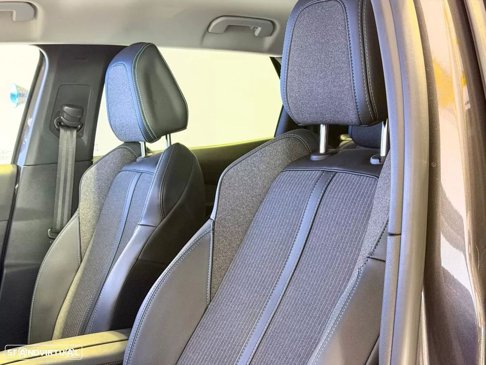 Peugeot 3008 1.5 BlueHDi Allure Pack - 24