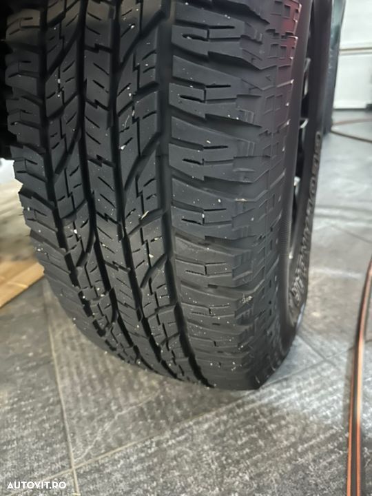 Land Rover Defender 90 County SW - 14