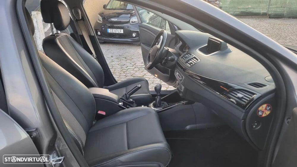 Renault Mégane ENERGY dCi 110 LIMITED - 8