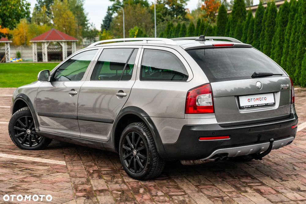 Skoda Octavia 2.0 TDI DPF 4x4 Scout - 6
