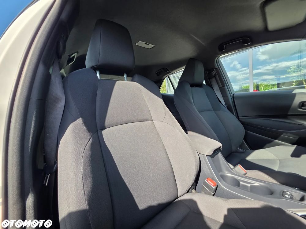 Toyota Corolla 1.2 T Comfort - 23
