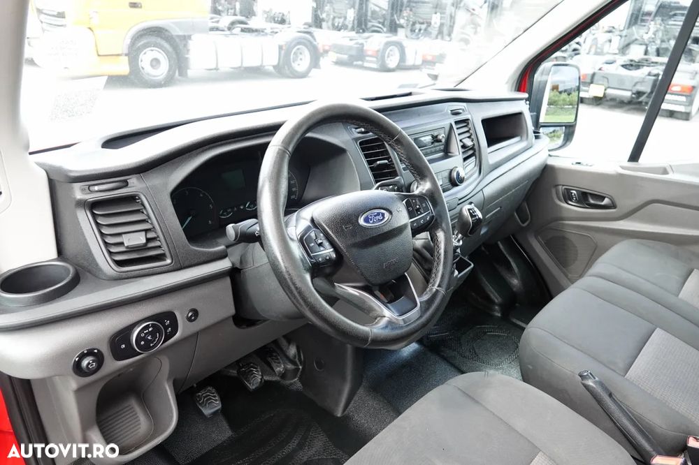 Ford TRANSIT 350 / PLATFORMĂ / MANUALĂ / 3 LOCURI / MASĂ NETĂ 3500 KG / - 25
