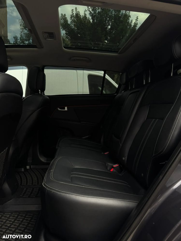 Kia Sportage 2.0 CRDI 184 AWD Aut. Platinum Edition - 9