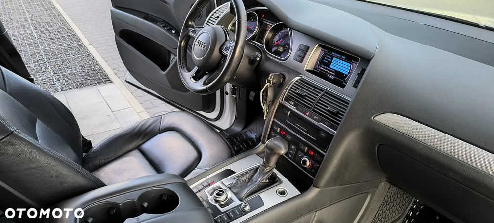 Audi Q7 3.0 TDI DPF Quattro Progressive Tiptr - 33