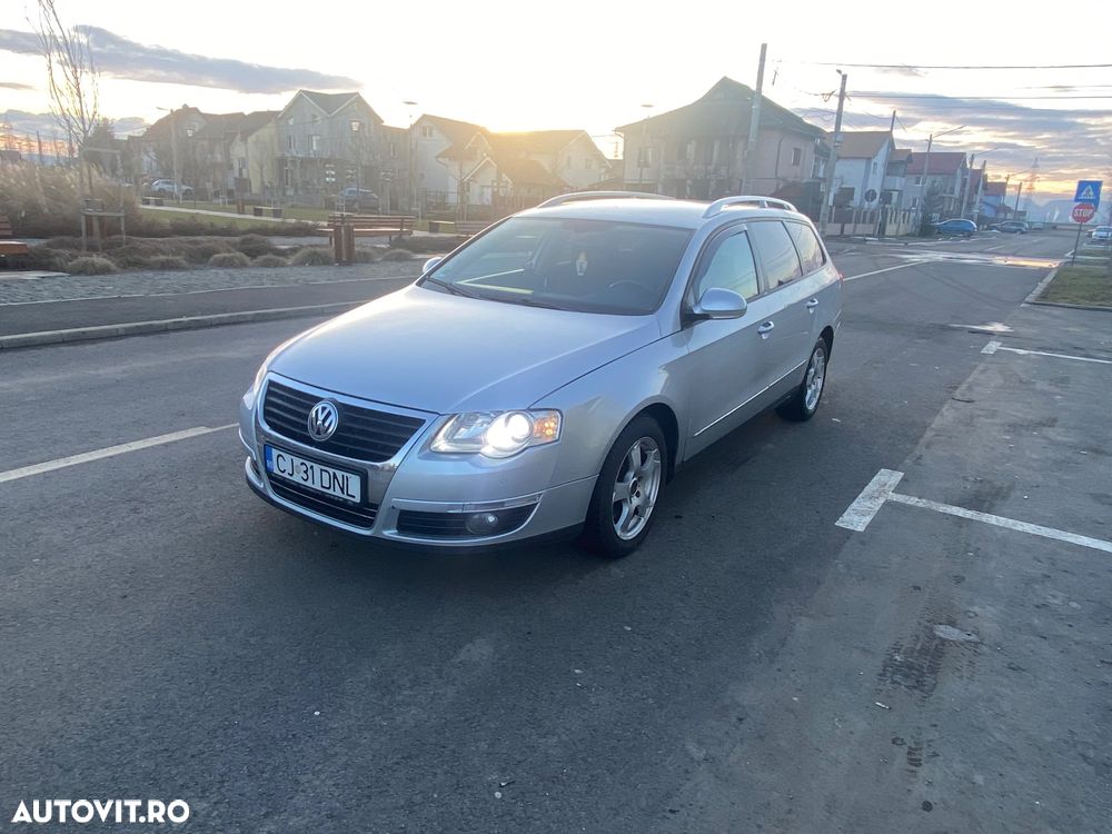 Volkswagen Passat 2.0 TDI Highline - 8
