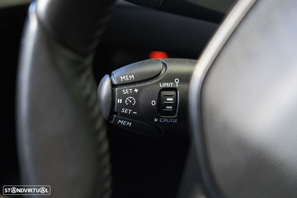 Peugeot e-208 50 kWh Active - 25