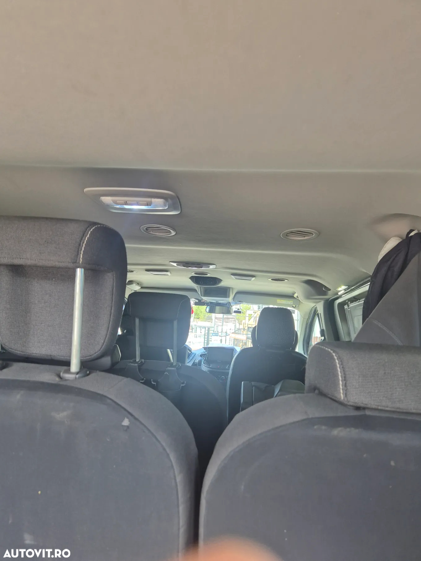 Ford Tourneo Custom - 6